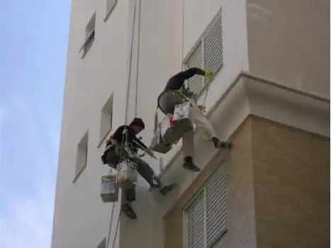 Pintura de Edificos no 	 Pari