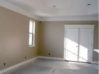 Pintor de Porta na Chácara Maria Trindade