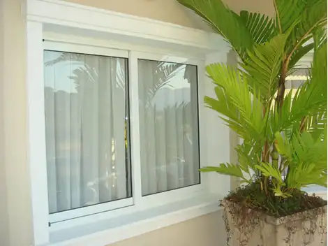 Pintura de Janela no Jardim Porteira Grande