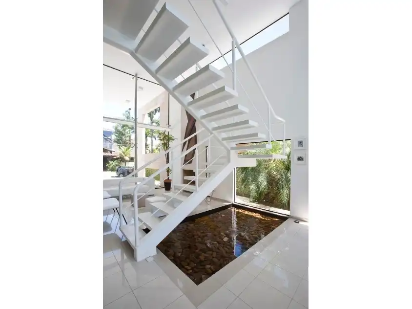  Contratar Pintor Residencial   no Jardim Floresta