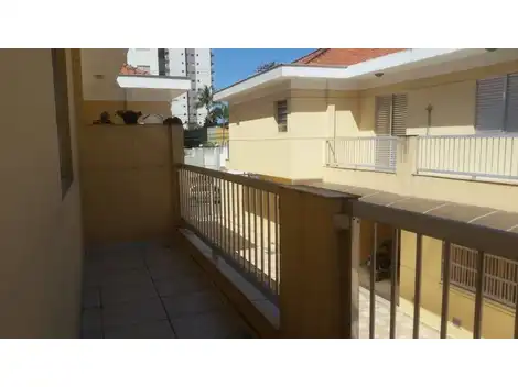  Pintura de Sobrado no Jardim Floresta