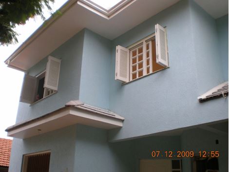 Pintura de Fachada de Residência na Vila Guarani